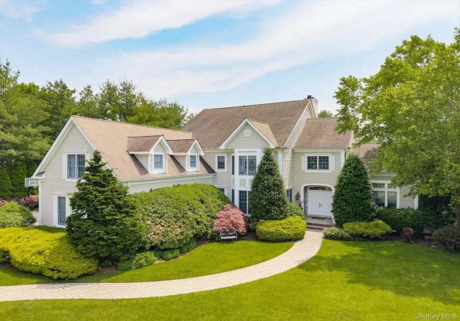 37 Legends Circle, Huntington, NY, 6 Bedrooms Bedrooms, 13 Rooms Rooms,5 BathroomsBathrooms,Residential,For Rent,Legends,0,1046462 37 Legends Circle, Huntington, NY, 6 Bedrooms Bedrooms, 13 Rooms Rooms,5 BathroomsBathrooms,Residential,For Rent,Legends,0,1046462