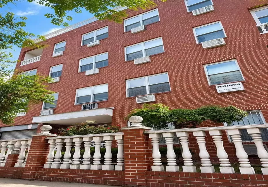 104-48 37th Drive, New York, NY, 2 Bedrooms Bedrooms, 4 Rooms Rooms,2 BathroomsBathrooms,Residential,For Rent,37th,0,1047018 104-48 37th Drive, New York, NY, 2 Bedrooms Bedrooms, 4 Rooms Rooms,2 BathroomsBathrooms,Residential,For Rent,37th,0,1047018