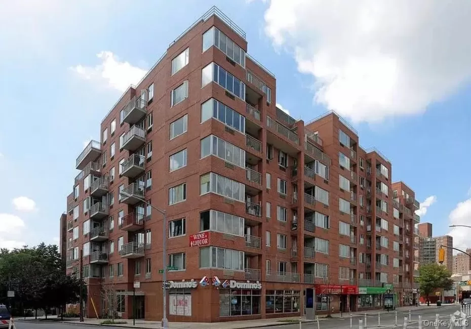 6314 Queens Boulevard, New York, NY, 1 Bedroom Bedrooms, 4 Rooms Rooms,1 BathroomBathrooms,Residential,For Rent,Queens,0,1046408 6314 Queens Boulevard, New York, NY, 1 Bedroom Bedrooms, 4 Rooms Rooms,1 BathroomBathrooms,Residential,For Rent,Queens,0,1046408