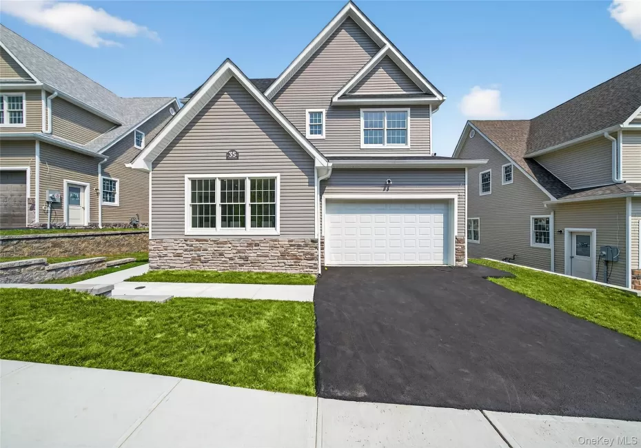 35 Smith Farm Road, Monroe, NY, 5 Bedrooms Bedrooms, 10 Rooms Rooms,3 BathroomsBathrooms,Residential,For Rent,Smith Farm,0,1044023 35 Smith Farm Road, Monroe, NY, 5 Bedrooms Bedrooms, 10 Rooms Rooms,3 BathroomsBathrooms,Residential,For Rent,Smith Farm,0,1044023