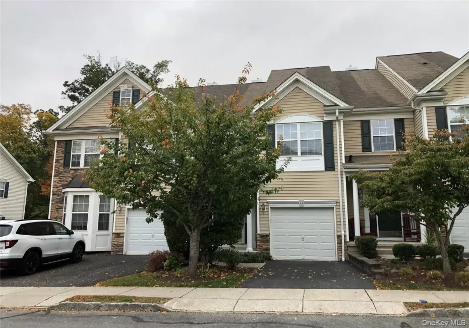 11 Barr Lane, Monroe, NY, 3 Bedrooms Bedrooms, 6 Rooms Rooms,2 BathroomsBathrooms,Residential Lease,For Rent,Barr,0,1047096 11 Barr Lane, Monroe, NY, 3 Bedrooms Bedrooms, 6 Rooms Rooms,2 BathroomsBathrooms,Residential Lease,For Rent,Barr,0,1047096