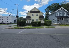344 Mansion Street, Poughkeepsie, NY, 3 Bedrooms Bedrooms, 6 Rooms Rooms,1 BathroomBathrooms,Residential Lease,For Rent,Mansion,0,1047173 344 Mansion Street, Poughkeepsie, NY, 3 Bedrooms Bedrooms, 6 Rooms Rooms,1 BathroomBathrooms,Residential Lease,For Rent,Mansion,0,1047173