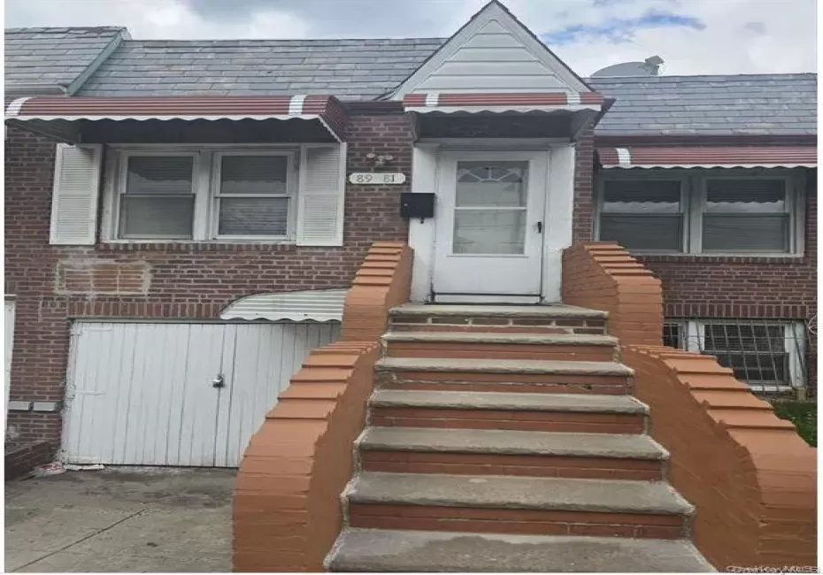 89-81 217 Street, New York, NY, 3 Bedrooms Bedrooms, 7 Rooms Rooms,2 BathroomsBathrooms,Residential Lease,For Rent,217,0,1047118 89-81 217 Street, New York, NY, 3 Bedrooms Bedrooms, 7 Rooms Rooms,2 BathroomsBathrooms,Residential Lease,For Rent,217,0,1047118