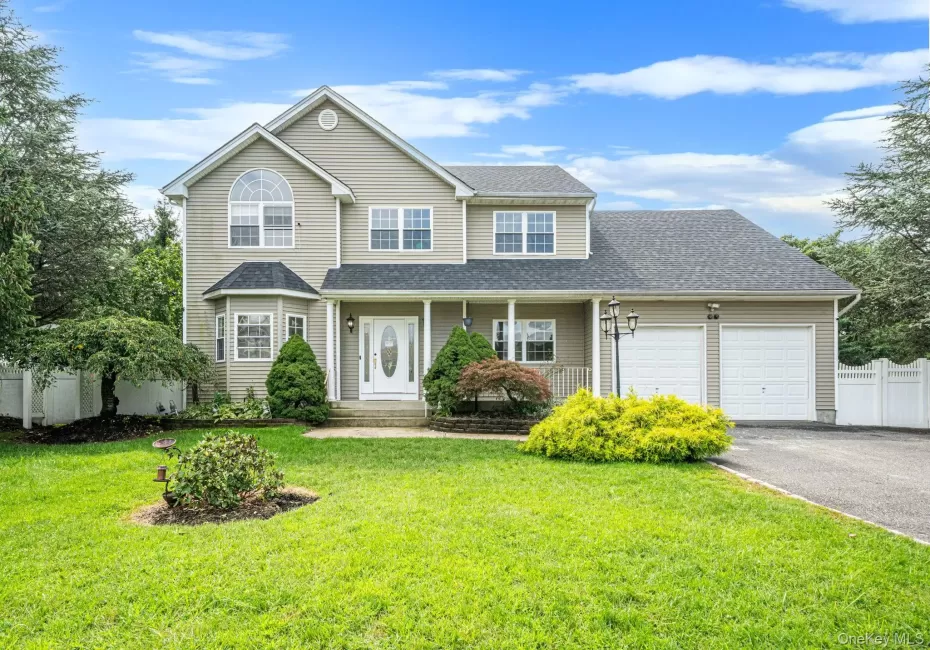 18 Woodridge Lane, Brookhaven, NY, 5 Bedrooms Bedrooms, 9 Rooms Rooms,2 BathroomsBathrooms,Residential,For Rent,Woodridge,0,1047218 18 Woodridge Lane, Brookhaven, NY, 5 Bedrooms Bedrooms, 9 Rooms Rooms,2 BathroomsBathrooms,Residential,For Rent,Woodridge,0,1047218