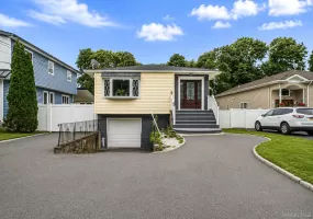 68 Prospect Drive, Islip, NY, 3 Bedrooms Bedrooms, 8 Rooms Rooms,2 BathroomsBathrooms,Residential,For Rent,Prospect,0,1046741 68 Prospect Drive, Islip, NY, 3 Bedrooms Bedrooms, 8 Rooms Rooms,2 BathroomsBathrooms,Residential,For Rent,Prospect,0,1046741