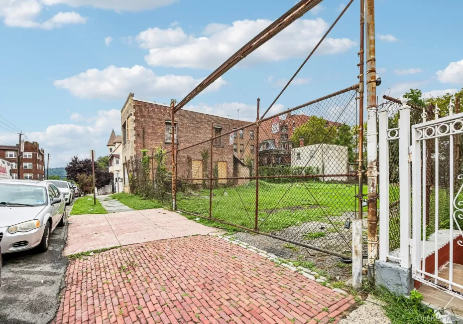 127 Downing Street, Yonkers, NY, ,Land,For Rent,Downing,0,1043808 127 Downing Street, Yonkers, NY, ,Land,For Rent,Downing,0,1043808