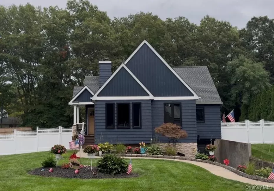 39 Sharon Drive, Brookhaven, NY, 3 Bedrooms Bedrooms, 6 Rooms Rooms,2 BathroomsBathrooms,Residential,For Rent,Sharon,0,1045467 39 Sharon Drive, Brookhaven, NY, 3 Bedrooms Bedrooms, 6 Rooms Rooms,2 BathroomsBathrooms,Residential,For Rent,Sharon,0,1045467