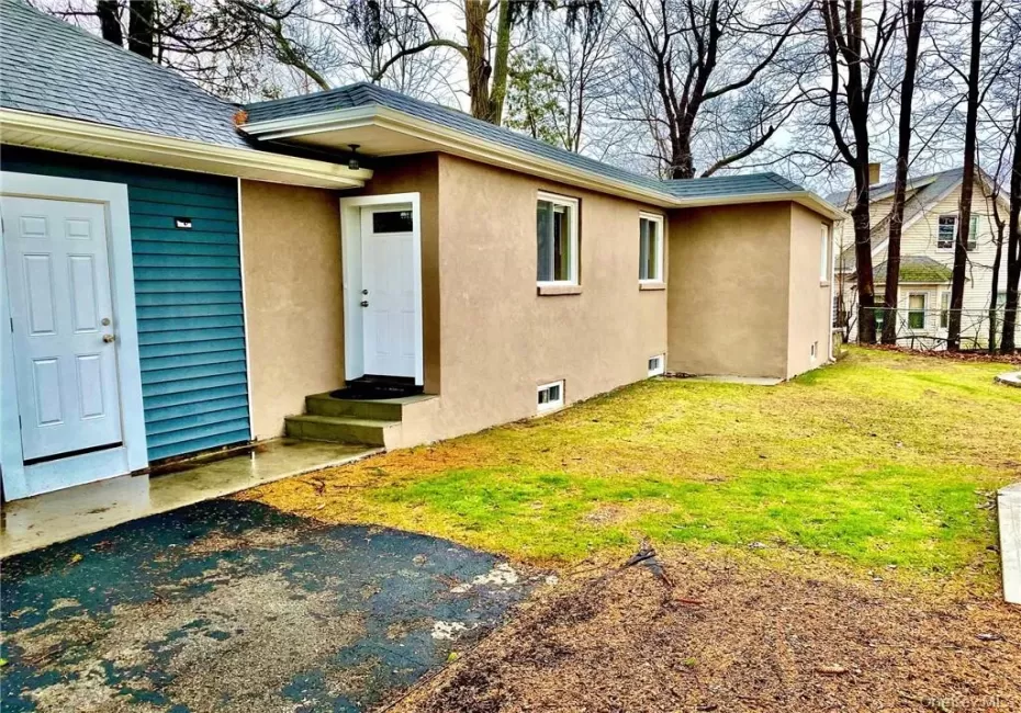 3435 Lexington Avenue, Cortlandt, NY, 2 Bedrooms Bedrooms, 5 Rooms Rooms,1 BathroomBathrooms,Residential Lease,For Rent,Lexington,0,1047128 3435 Lexington Avenue, Cortlandt, NY, 2 Bedrooms Bedrooms, 5 Rooms Rooms,1 BathroomBathrooms,Residential Lease,For Rent,Lexington,0,1047128