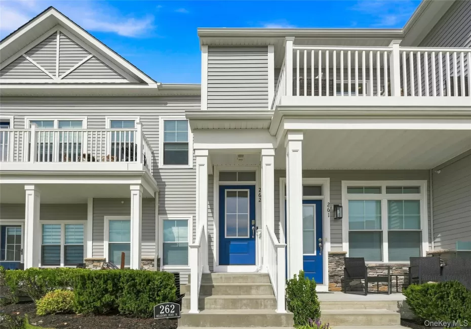 262 Silver Timber Drive, Brookhaven, NY, 2 Bedrooms Bedrooms, 5 Rooms Rooms,2 BathroomsBathrooms,Residential,For Rent,Silver Timber,0,1047005 262 Silver Timber Drive, Brookhaven, NY, 2 Bedrooms Bedrooms, 5 Rooms Rooms,2 BathroomsBathrooms,Residential,For Rent,Silver Timber,0,1047005