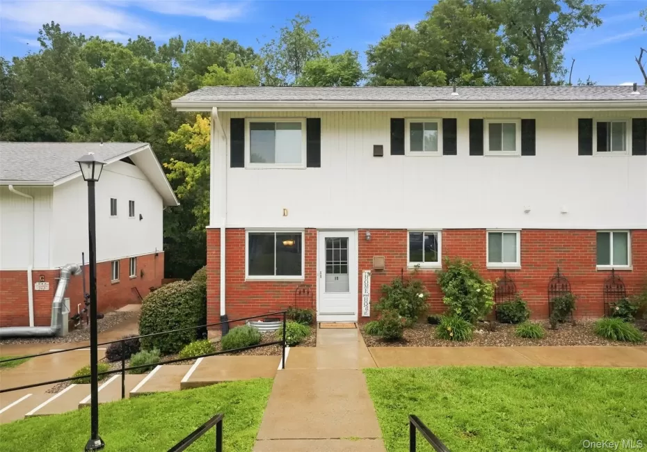 321 Titusville Road, Poughkeepsie (town), NY, 1 Bedroom Bedrooms, 4 Rooms Rooms,1 BathroomBathrooms,Residential,For Rent,Titusville,0,1046959 321 Titusville Road, Poughkeepsie (town), NY, 1 Bedroom Bedrooms, 4 Rooms Rooms,1 BathroomBathrooms,Residential,For Rent,Titusville,0,1046959