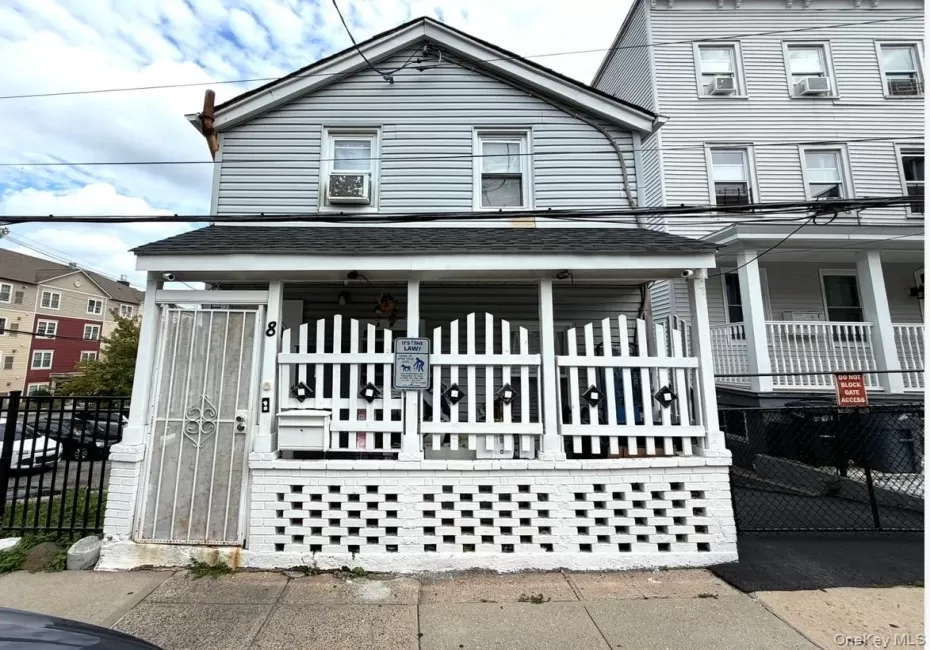 8 Ritters Lane, Yonkers, NY, 2 Bedrooms Bedrooms, 5 Rooms Rooms,2 BathroomsBathrooms,Residential,For Rent,Ritters,0,1047120 8 Ritters Lane, Yonkers, NY, 2 Bedrooms Bedrooms, 5 Rooms Rooms,2 BathroomsBathrooms,Residential,For Rent,Ritters,0,1047120