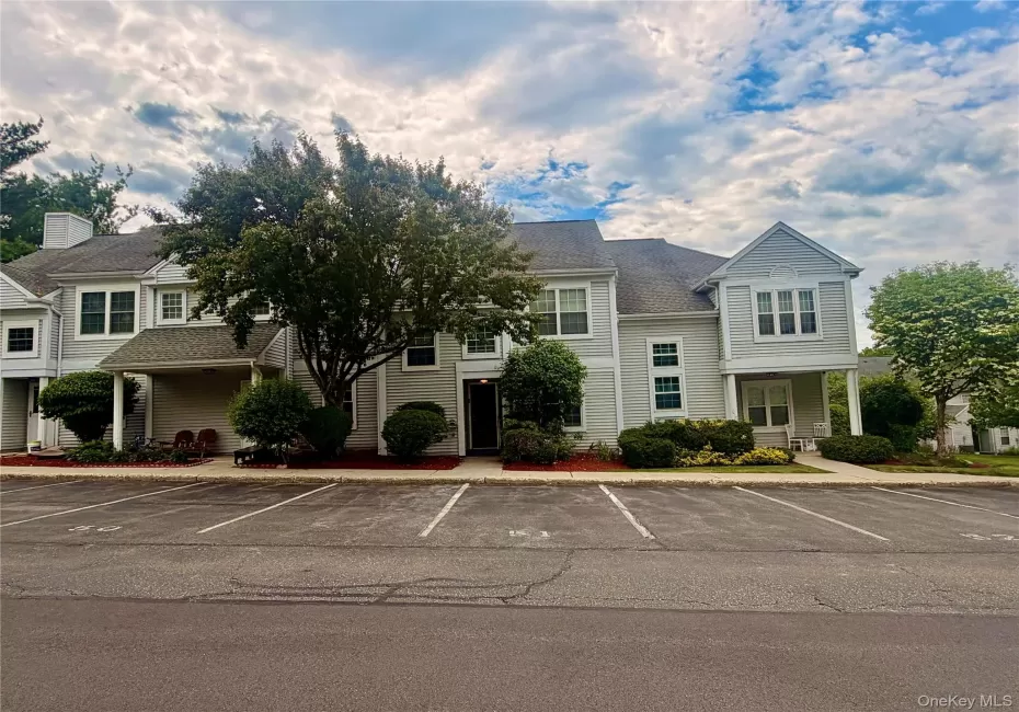 5 Kendal Lane, Wallkill, NY, 2 Bedrooms Bedrooms, 7 Rooms Rooms,2 BathroomsBathrooms,Residential,For Rent,Kendal,0,1047370 5 Kendal Lane, Wallkill, NY, 2 Bedrooms Bedrooms, 7 Rooms Rooms,2 BathroomsBathrooms,Residential,For Rent,Kendal,0,1047370