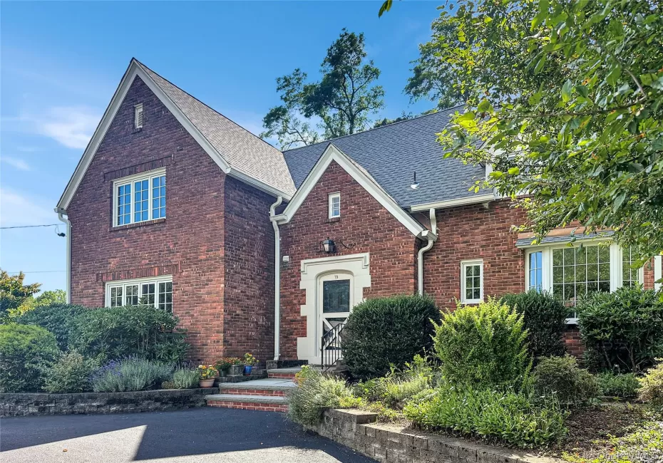 75 Valentine Avenue, Kingston, NY, 3 Bedrooms Bedrooms, 8 Rooms Rooms,2 BathroomsBathrooms,Residential,For Rent,Valentine,0,1044737 75 Valentine Avenue, Kingston, NY, 3 Bedrooms Bedrooms, 8 Rooms Rooms,2 BathroomsBathrooms,Residential,For Rent,Valentine,0,1044737