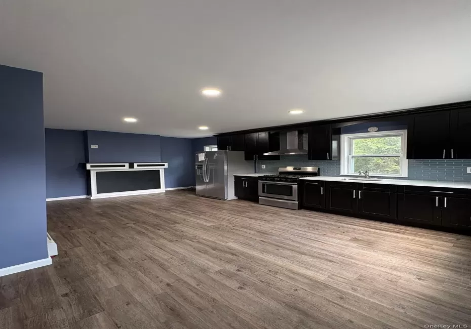 93 Howells Road, Islip, NY, 3 Bedrooms Bedrooms, 5 Rooms Rooms,1 BathroomBathrooms,Residential Lease,For Rent,Howells,0,1047313 93 Howells Road, Islip, NY, 3 Bedrooms Bedrooms, 5 Rooms Rooms,1 BathroomBathrooms,Residential Lease,For Rent,Howells,0,1047313
