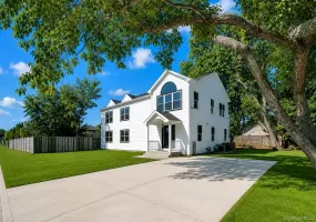 171 FERRARIS Street, Babylon, NY, 6 Bedrooms Bedrooms, 15 Rooms Rooms,5 BathroomsBathrooms,Residential,For Rent,FERRARIS,0,1047354 171 FERRARIS Street, Babylon, NY, 6 Bedrooms Bedrooms, 15 Rooms Rooms,5 BathroomsBathrooms,Residential,For Rent,FERRARIS,0,1047354