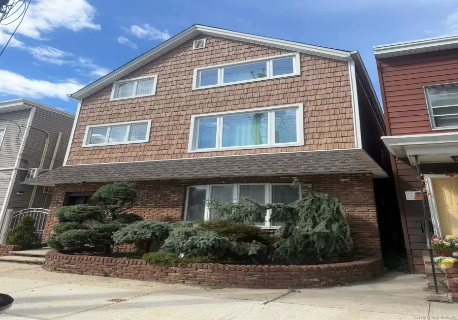 18-38 120th Street, New York, NY, 5 Bedrooms Bedrooms, 10 Rooms Rooms,3 BathroomsBathrooms,Residential,For Rent,120th,0,828099 18-38 120th Street, New York, NY, 5 Bedrooms Bedrooms, 10 Rooms Rooms,3 BathroomsBathrooms,Residential,For Rent,120th,0,828099