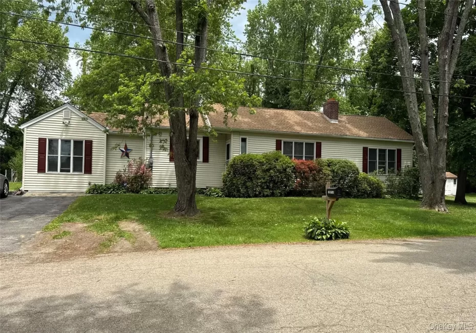 17 Church Street, East Fishkill, NY, 3 Bedrooms Bedrooms, 6 Rooms Rooms,2 BathroomsBathrooms,Residential,For Rent,Church,0,1007534 17 Church Street, East Fishkill, NY, 3 Bedrooms Bedrooms, 6 Rooms Rooms,2 BathroomsBathrooms,Residential,For Rent,Church,0,1007534