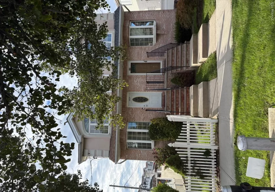 6629 Avenue N, New York, NY, 3 Bedrooms Bedrooms, 6 Rooms Rooms,2 BathroomsBathrooms,Residential,For Rent,Avenue N,0,1047496 6629 Avenue N, New York, NY, 3 Bedrooms Bedrooms, 6 Rooms Rooms,2 BathroomsBathrooms,Residential,For Rent,Avenue N,0,1047496