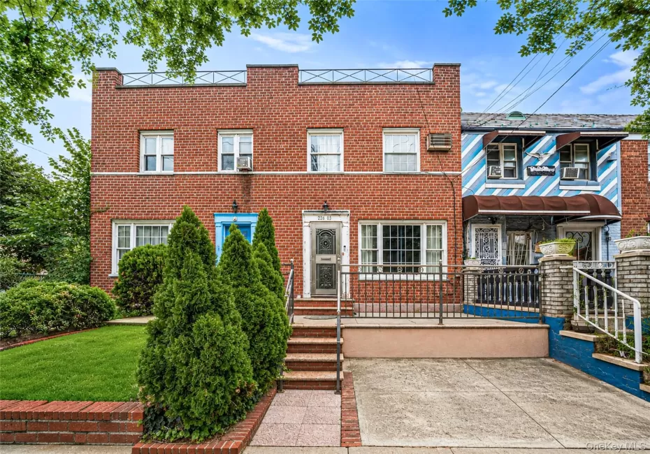 22603 141st Avenue, New York, NY, 3 Bedrooms Bedrooms, 6 Rooms Rooms,2 BathroomsBathrooms,Residential,For Rent,141st,0,1047010 22603 141st Avenue, New York, NY, 3 Bedrooms Bedrooms, 6 Rooms Rooms,2 BathroomsBathrooms,Residential,For Rent,141st,0,1047010