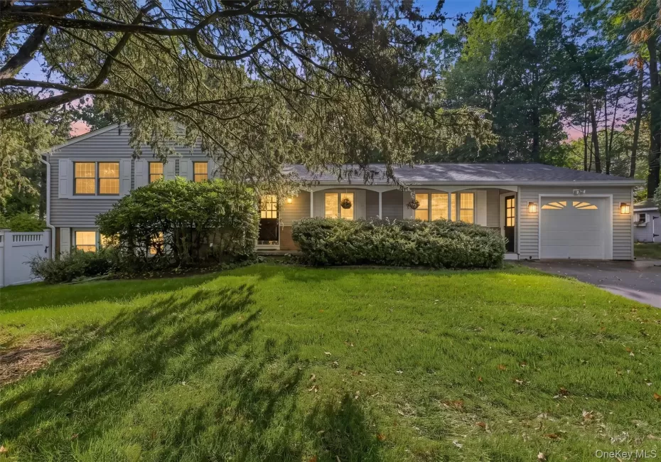 10 Oak Bend Road, Poughkeepsie, NY, 3 Bedrooms Bedrooms, 7 Rooms Rooms,2 BathroomsBathrooms,Residential,For Rent,Oak Bend,0,1046807 10 Oak Bend Road, Poughkeepsie, NY, 3 Bedrooms Bedrooms, 7 Rooms Rooms,2 BathroomsBathrooms,Residential,For Rent,Oak Bend,0,1046807