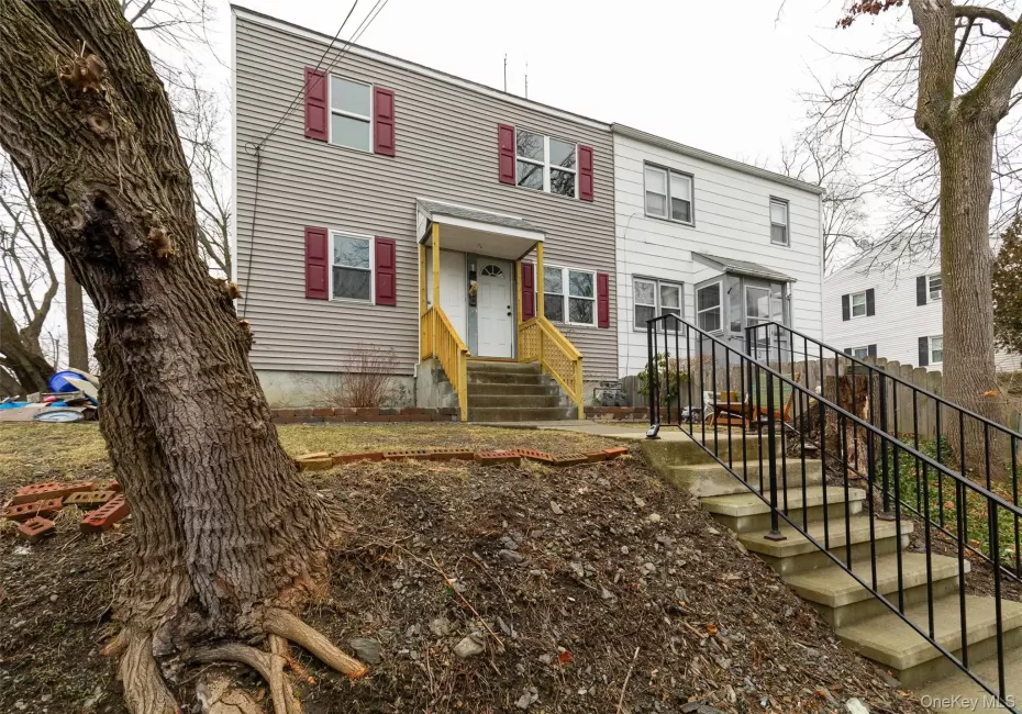 1 Bain Avenue, Poughkeepsie, NY, 2 Bedrooms Bedrooms, 4 Rooms Rooms,1 BathroomBathrooms,Residential Lease,For Rent,Bain,0,1047131 1 Bain Avenue, Poughkeepsie, NY, 2 Bedrooms Bedrooms, 4 Rooms Rooms,1 BathroomBathrooms,Residential Lease,For Rent,Bain,0,1047131