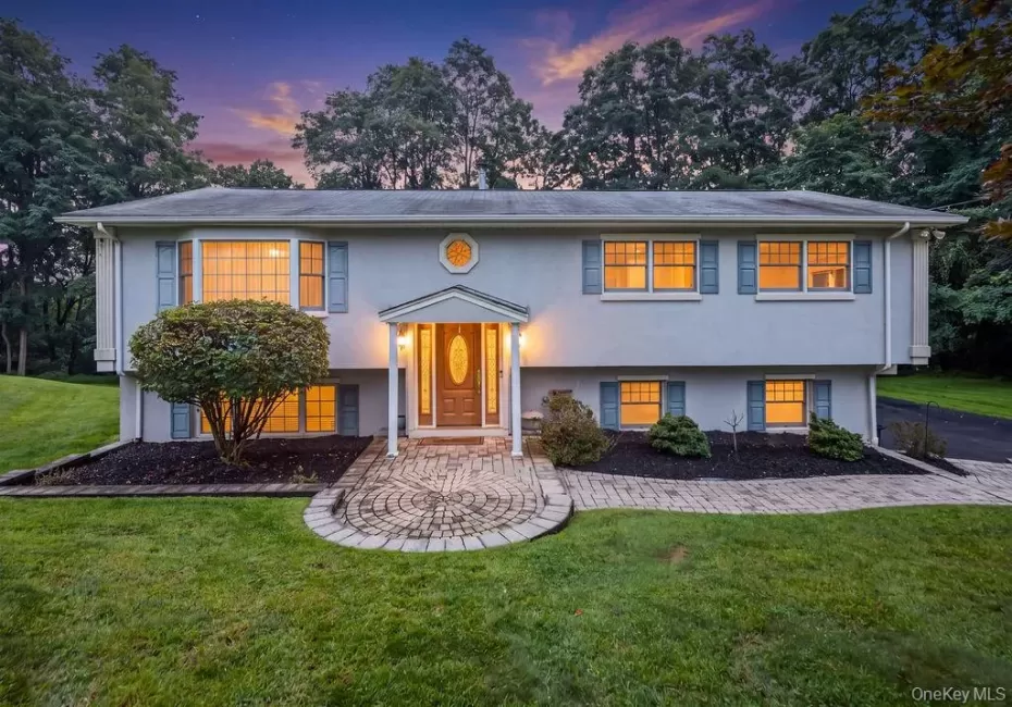5 Newport Court, Ramapo, NY, 4 Bedrooms Bedrooms, 9 Rooms Rooms,3 BathroomsBathrooms,Residential,For Rent,Newport,0,1028686 5 Newport Court, Ramapo, NY, 4 Bedrooms Bedrooms, 9 Rooms Rooms,3 BathroomsBathrooms,Residential,For Rent,Newport,0,1028686