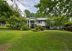 212 State Route 9H, Claverack, NY, 4 Bedrooms Bedrooms, 11 Rooms Rooms,3 BathroomsBathrooms,Residential,For Rent,State Route 9H,0,1047563 212 State Route 9H, Claverack, NY, 4 Bedrooms Bedrooms, 11 Rooms Rooms,3 BathroomsBathrooms,Residential,For Rent,State Route 9H,0,1047563