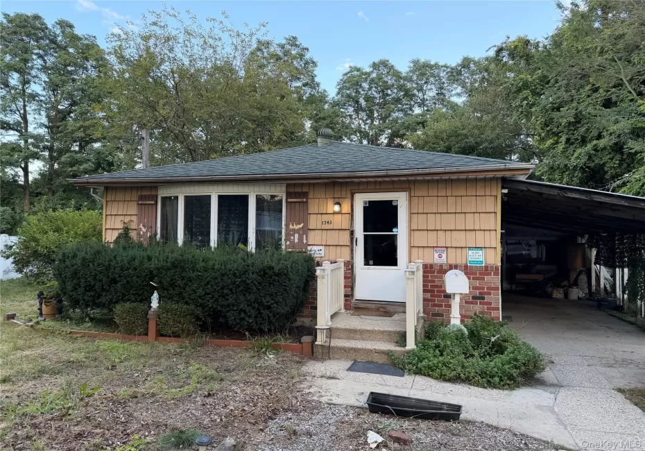1743 Thompson Drive, Islip, NY, 3 Bedrooms Bedrooms, 6 Rooms Rooms,2 BathroomsBathrooms,Residential,For Rent,Thompson,0,1047581 1743 Thompson Drive, Islip, NY, 3 Bedrooms Bedrooms, 6 Rooms Rooms,2 BathroomsBathrooms,Residential,For Rent,Thompson,0,1047581