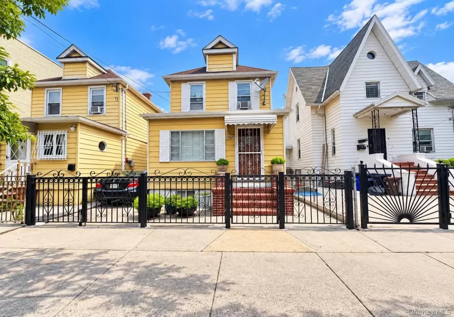 10117 46th Avenue, New York, NY, 4 Bedrooms Bedrooms, 10 Rooms Rooms,3 BathroomsBathrooms,Residential,For Rent,46th,0,1047682 10117 46th Avenue, New York, NY, 4 Bedrooms Bedrooms, 10 Rooms Rooms,3 BathroomsBathrooms,Residential,For Rent,46th,0,1047682