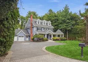65 Rogues Path, Huntington, NY, 4 Bedrooms Bedrooms, 8 Rooms Rooms,3 BathroomsBathrooms,Residential Lease,For Rent,Rogues,0,1046568 65 Rogues Path, Huntington, NY, 4 Bedrooms Bedrooms, 8 Rooms Rooms,3 BathroomsBathrooms,Residential Lease,For Rent,Rogues,0,1046568