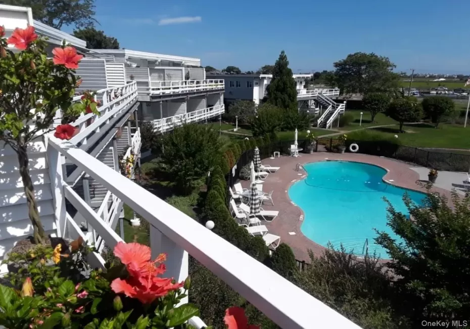 35 LIBRARY, Southampton, NY, 2 Bedrooms Bedrooms, 7 Rooms Rooms,3 BathroomsBathrooms,Residential,For Rent,LIBRARY,0,1047730 35 LIBRARY, Southampton, NY, 2 Bedrooms Bedrooms, 7 Rooms Rooms,3 BathroomsBathrooms,Residential,For Rent,LIBRARY,0,1047730
