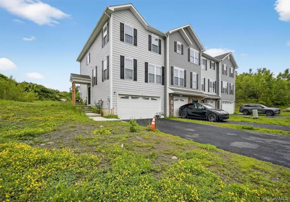 501 Iron Forge Lane, New Windsor, NY, 3 Bedrooms Bedrooms, 7 Rooms Rooms,2 BathroomsBathrooms,Residential Lease,For Rent,Iron Forge,0,1047688 501 Iron Forge Lane, New Windsor, NY, 3 Bedrooms Bedrooms, 7 Rooms Rooms,2 BathroomsBathrooms,Residential Lease,For Rent,Iron Forge,0,1047688