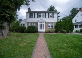 154 Bell Road, Scarsdale, NY, 3 Bedrooms Bedrooms, 7 Rooms Rooms,2 BathroomsBathrooms,Residential Lease,For Rent,Bell,0,1047532 154 Bell Road, Scarsdale, NY, 3 Bedrooms Bedrooms, 7 Rooms Rooms,2 BathroomsBathrooms,Residential Lease,For Rent,Bell,0,1047532