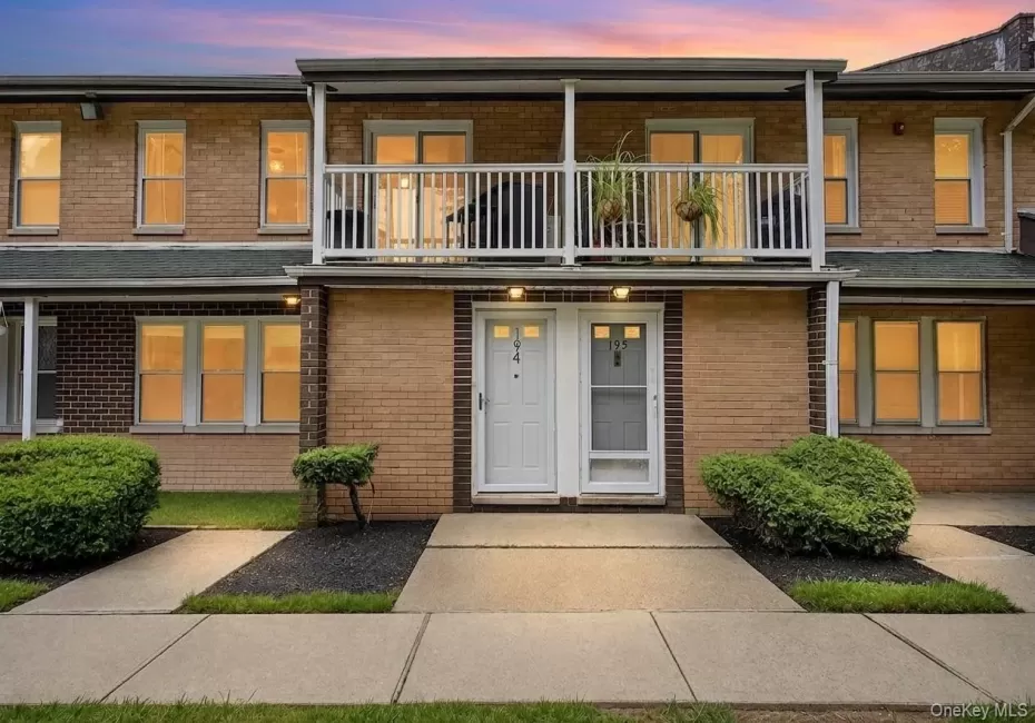 194 Artist Lake Drive, Brookhaven, NY, 1 Bedroom Bedrooms, 4 Rooms Rooms,1 BathroomBathrooms,Residential,For Rent,Artist Lake,0,1044397 194 Artist Lake Drive, Brookhaven, NY, 1 Bedroom Bedrooms, 4 Rooms Rooms,1 BathroomBathrooms,Residential,For Rent,Artist Lake,0,1044397