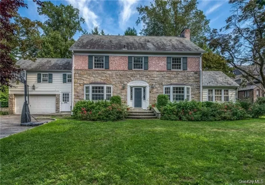 25 Jerome Avenue, New Rochelle, NY, 4 Bedrooms Bedrooms, 9 Rooms Rooms,3 BathroomsBathrooms,Residential Lease,For Rent,Jerome,0,1035205 25 Jerome Avenue, New Rochelle, NY, 4 Bedrooms Bedrooms, 9 Rooms Rooms,3 BathroomsBathrooms,Residential Lease,For Rent,Jerome,0,1035205