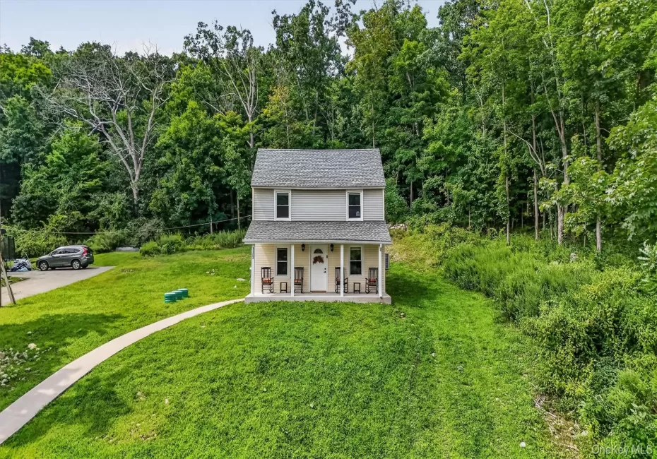 1103 Route 17, Tuxedo, NY, 3 Bedrooms Bedrooms, 5 Rooms Rooms,2 BathroomsBathrooms,Residential,For Rent,Route 17,0,1040338 1103 Route 17, Tuxedo, NY, 3 Bedrooms Bedrooms, 5 Rooms Rooms,2 BathroomsBathrooms,Residential,For Rent,Route 17,0,1040338