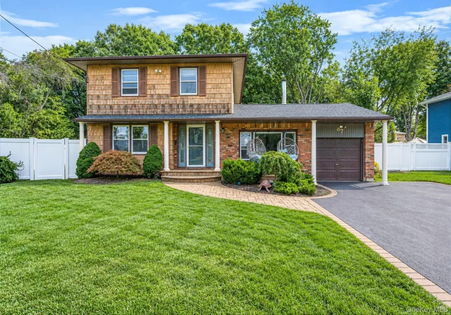 87 Wexford Drive, Islip, NY, 4 Bedrooms Bedrooms, 7 Rooms Rooms,1 BathroomBathrooms,Residential,For Rent,Wexford,0,1046548 87 Wexford Drive, Islip, NY, 4 Bedrooms Bedrooms, 7 Rooms Rooms,1 BathroomBathrooms,Residential,For Rent,Wexford,0,1046548