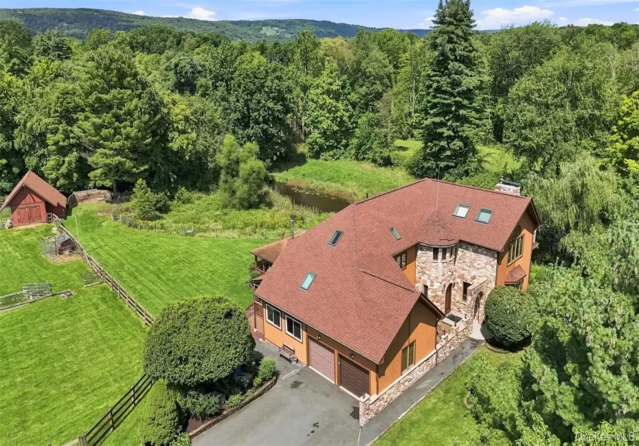 289 Pine Grove Road, Middletown, NY, 4 Bedrooms Bedrooms, 12 Rooms Rooms,3 BathroomsBathrooms,Residential,For Rent,Pine Grove,0,1046894 289 Pine Grove Road, Middletown, NY, 4 Bedrooms Bedrooms, 12 Rooms Rooms,3 BathroomsBathrooms,Residential,For Rent,Pine Grove,0,1046894