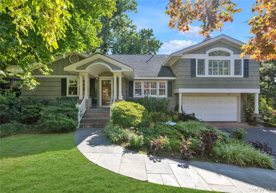 4 Dairy Drive, Glen Cove, NY, 4 Bedrooms Bedrooms, 9 Rooms Rooms,4 BathroomsBathrooms,Residential,For Rent,Dairy,0,1036614 4 Dairy Drive, Glen Cove, NY, 4 Bedrooms Bedrooms, 9 Rooms Rooms,4 BathroomsBathrooms,Residential,For Rent,Dairy,0,1036614