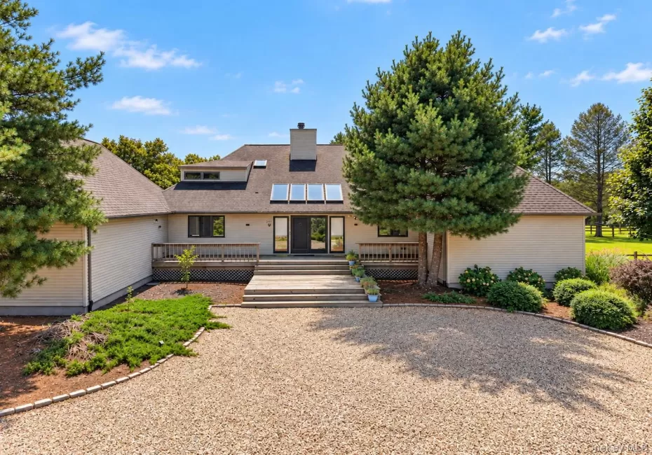 291 Deep Hole Road, Riverhead, NY, 4 Bedrooms Bedrooms, 9 Rooms Rooms,3 BathroomsBathrooms,Residential,For Rent,Deep Hole,0,1045509 291 Deep Hole Road, Riverhead, NY, 4 Bedrooms Bedrooms, 9 Rooms Rooms,3 BathroomsBathrooms,Residential,For Rent,Deep Hole,0,1045509