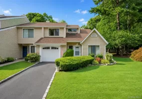 12 Hidden Pines Way, Islip, NY, 2 Bedrooms Bedrooms, 6 Rooms Rooms,2 BathroomsBathrooms,Residential,For Rent,Hidden Pines,0,1047157 12 Hidden Pines Way, Islip, NY, 2 Bedrooms Bedrooms, 6 Rooms Rooms,2 BathroomsBathrooms,Residential,For Rent,Hidden Pines,0,1047157