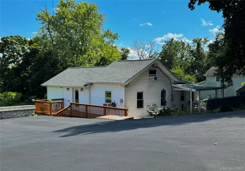 16 Highland Avenue, Catskill, NY, 2 Bedrooms Bedrooms, 6 Rooms Rooms,1 BathroomBathrooms,Residential,For Rent,Highland,0,1047945 16 Highland Avenue, Catskill, NY, 2 Bedrooms Bedrooms, 6 Rooms Rooms,1 BathroomBathrooms,Residential,For Rent,Highland,0,1047945