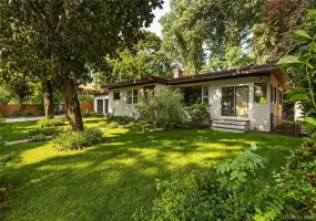 206 Cliff Road, Riverhead, NY, 4 Bedrooms Bedrooms, 9 Rooms Rooms,2 BathroomsBathrooms,Residential,For Rent,Cliff,0,1030137 206 Cliff Road, Riverhead, NY, 4 Bedrooms Bedrooms, 9 Rooms Rooms,2 BathroomsBathrooms,Residential,For Rent,Cliff,0,1030137