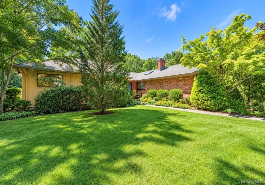 39 Daly Court, Riverhead, NY, 3 Bedrooms Bedrooms, 5 Rooms Rooms,2 BathroomsBathrooms,Residential,For Rent,Daly,0,1048021 39 Daly Court, Riverhead, NY, 3 Bedrooms Bedrooms, 5 Rooms Rooms,2 BathroomsBathrooms,Residential,For Rent,Daly,0,1048021
