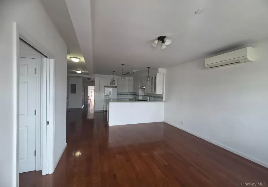 4043 97th Street, New York, NY, 3 Bedrooms Bedrooms, 7 Rooms Rooms,2 BathroomsBathrooms,Residential Lease,For Rent,97th,0,1048035 4043 97th Street, New York, NY, 3 Bedrooms Bedrooms, 7 Rooms Rooms,2 BathroomsBathrooms,Residential Lease,For Rent,97th,0,1048035