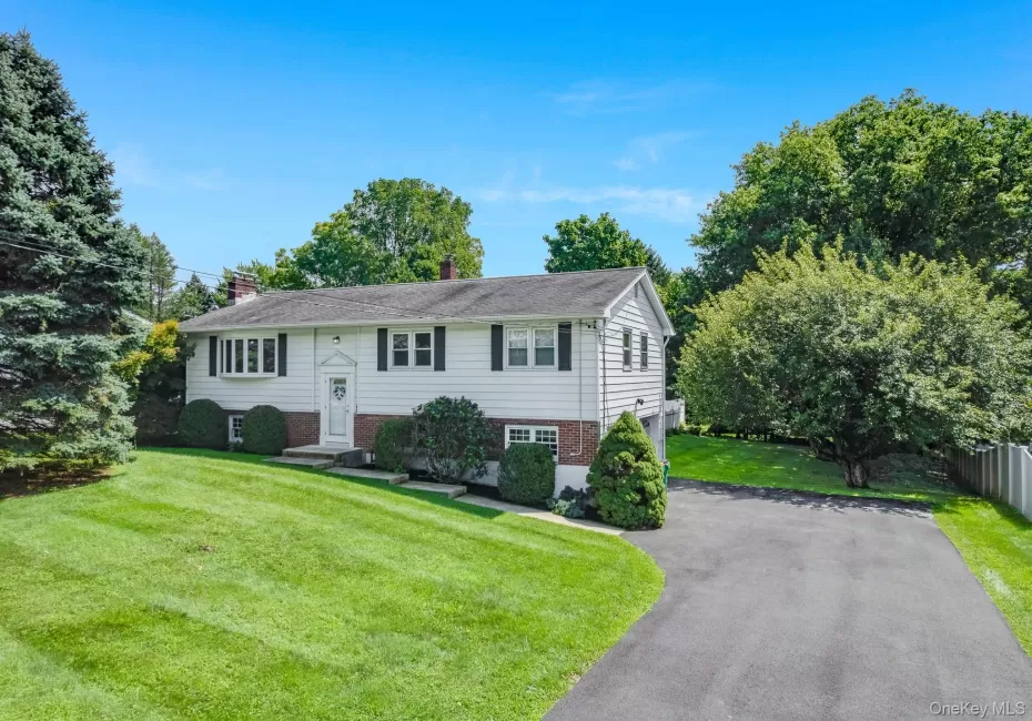 103 Edgehill Drive, Wappinger, NY, 3 Bedrooms Bedrooms, 9 Rooms Rooms,1 BathroomBathrooms,Residential,For Rent,Edgehill,0,1047290 103 Edgehill Drive, Wappinger, NY, 3 Bedrooms Bedrooms, 9 Rooms Rooms,1 BathroomBathrooms,Residential,For Rent,Edgehill,0,1047290