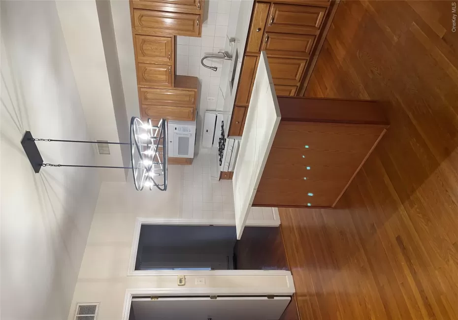 328 Troy Avenue, New York, NY, 4 Bedrooms Bedrooms, 6 Rooms Rooms,1 BathroomBathrooms,Residential Lease,For Rent,Troy,0,1048223 328 Troy Avenue, New York, NY, 4 Bedrooms Bedrooms, 6 Rooms Rooms,1 BathroomBathrooms,Residential Lease,For Rent,Troy,0,1048223