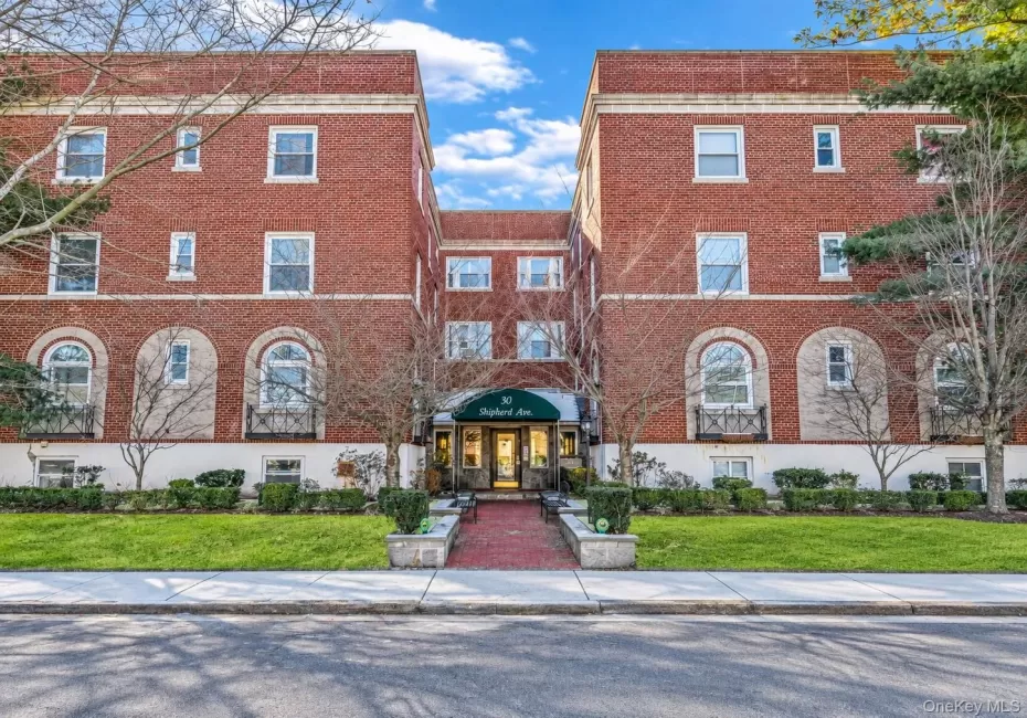 30 Shipherd Avenue, Hempstead, NY, 1 Bedroom Bedrooms, 5 Rooms Rooms,1 BathroomBathrooms,Residential Lease,For Rent,Shipherd,0,1047818 30 Shipherd Avenue, Hempstead, NY, 1 Bedroom Bedrooms, 5 Rooms Rooms,1 BathroomBathrooms,Residential Lease,For Rent,Shipherd,0,1047818