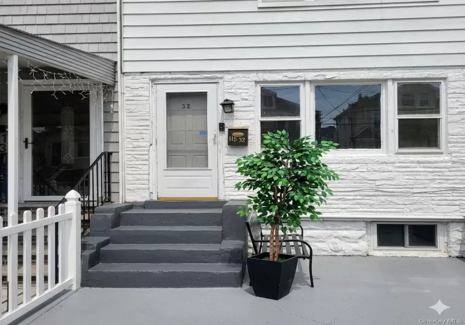 11532 147th Street, New York, NY, 3 Bedrooms Bedrooms, 6 Rooms Rooms,2 BathroomsBathrooms,Residential,For Rent,147th,0,1045757 11532 147th Street, New York, NY, 3 Bedrooms Bedrooms, 6 Rooms Rooms,2 BathroomsBathrooms,Residential,For Rent,147th,0,1045757