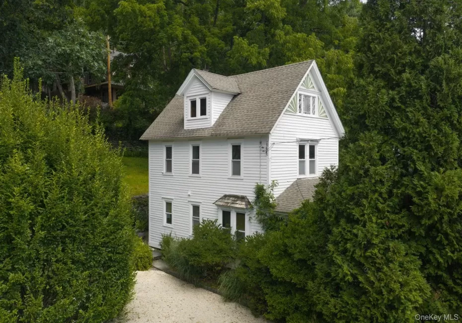 22 Mill Street, Delaware, NY, 3 Bedrooms Bedrooms, 6 Rooms Rooms,1 BathroomBathrooms,Residential,For Rent,Mill,0,1048306 22 Mill Street, Delaware, NY, 3 Bedrooms Bedrooms, 6 Rooms Rooms,1 BathroomBathrooms,Residential,For Rent,Mill,0,1048306